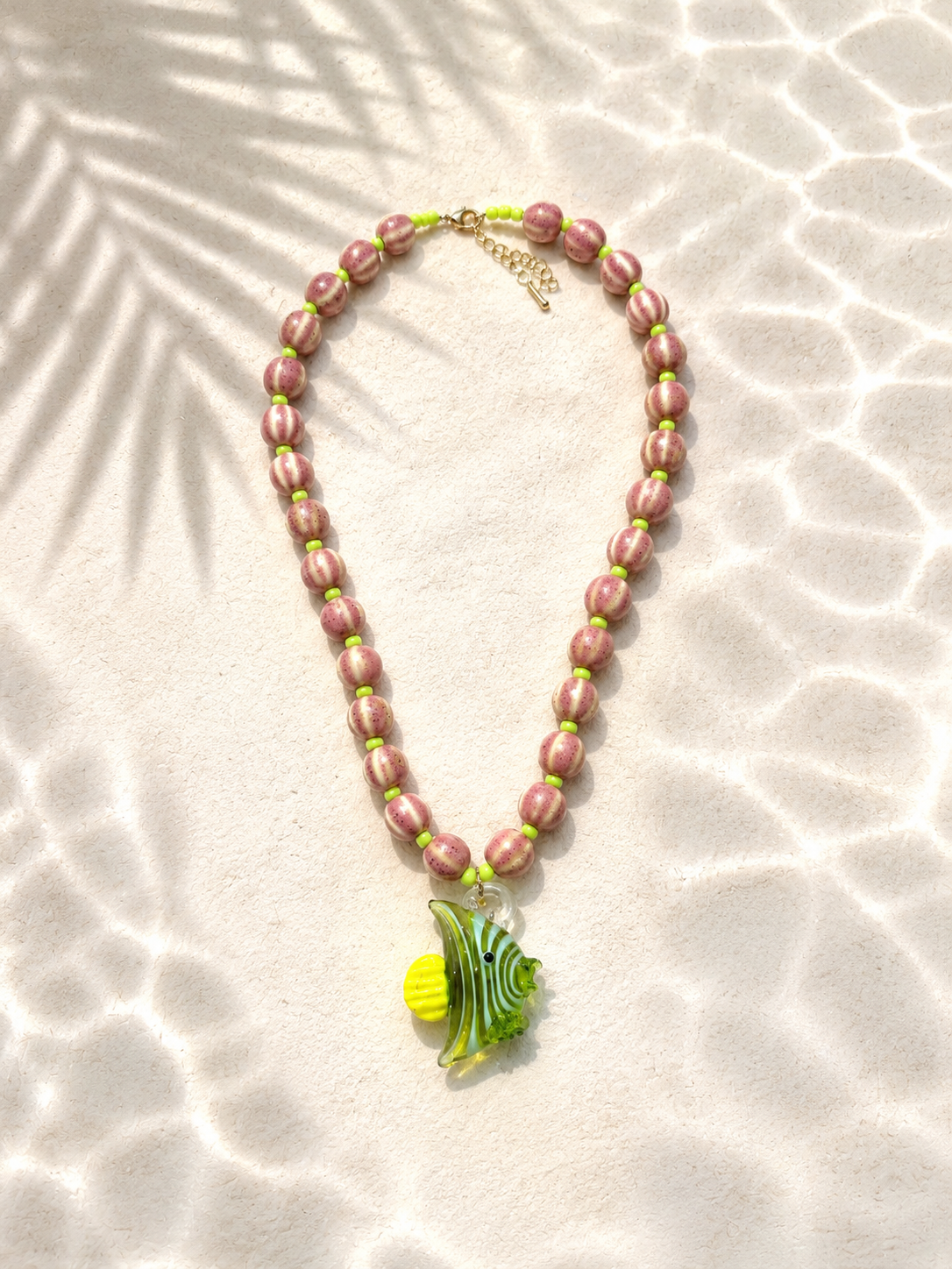 Collar pez bolas