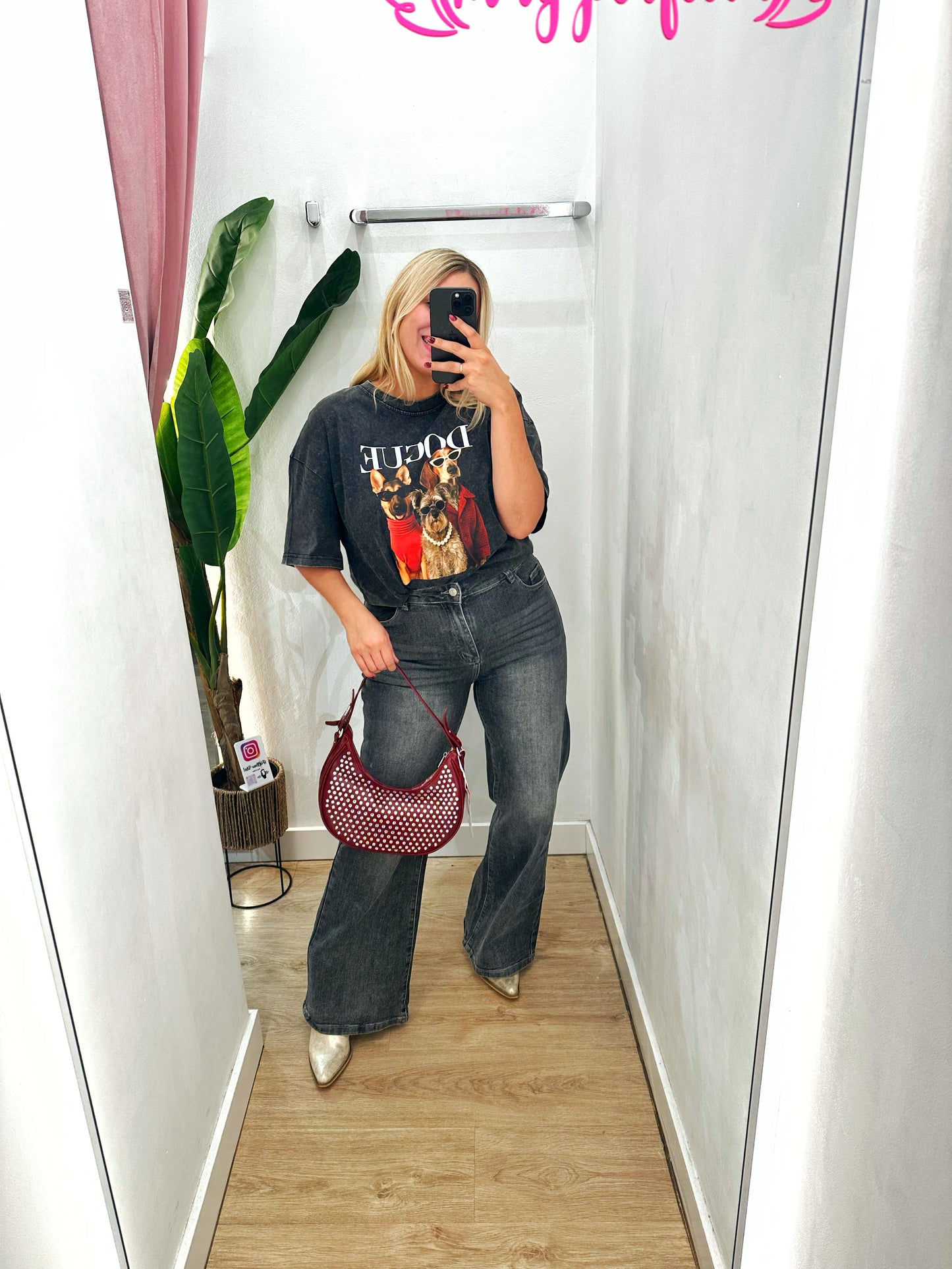 Camiseta Dogue