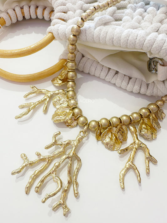 Collar corales dorados