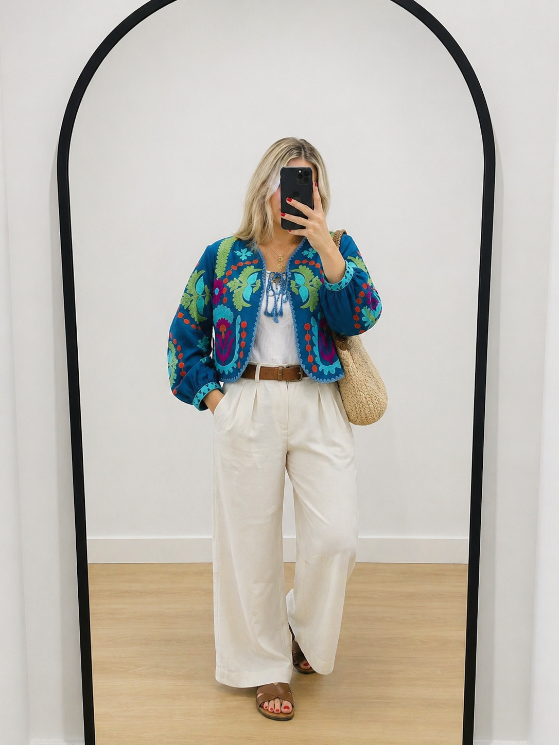 Chaqueta bordada